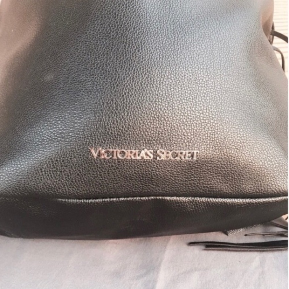 NWT Victoria’s Secret Faux Leather Backpack - Picture 5 of 8